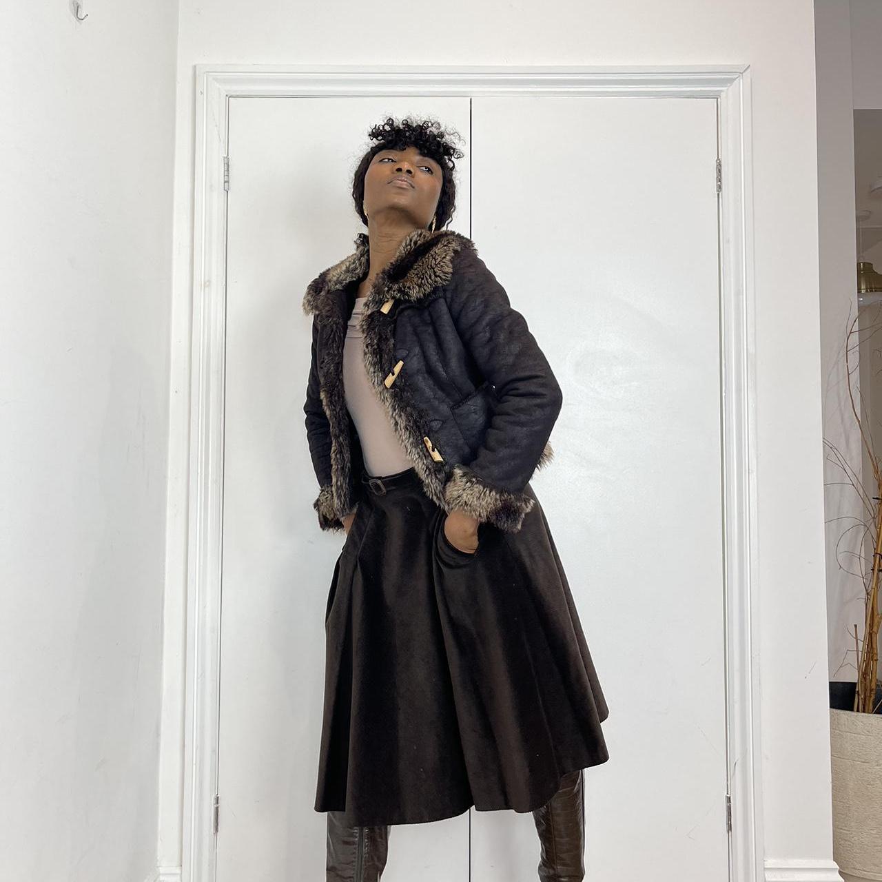 Brown faux fur collar jacket with a touch of y2k flair