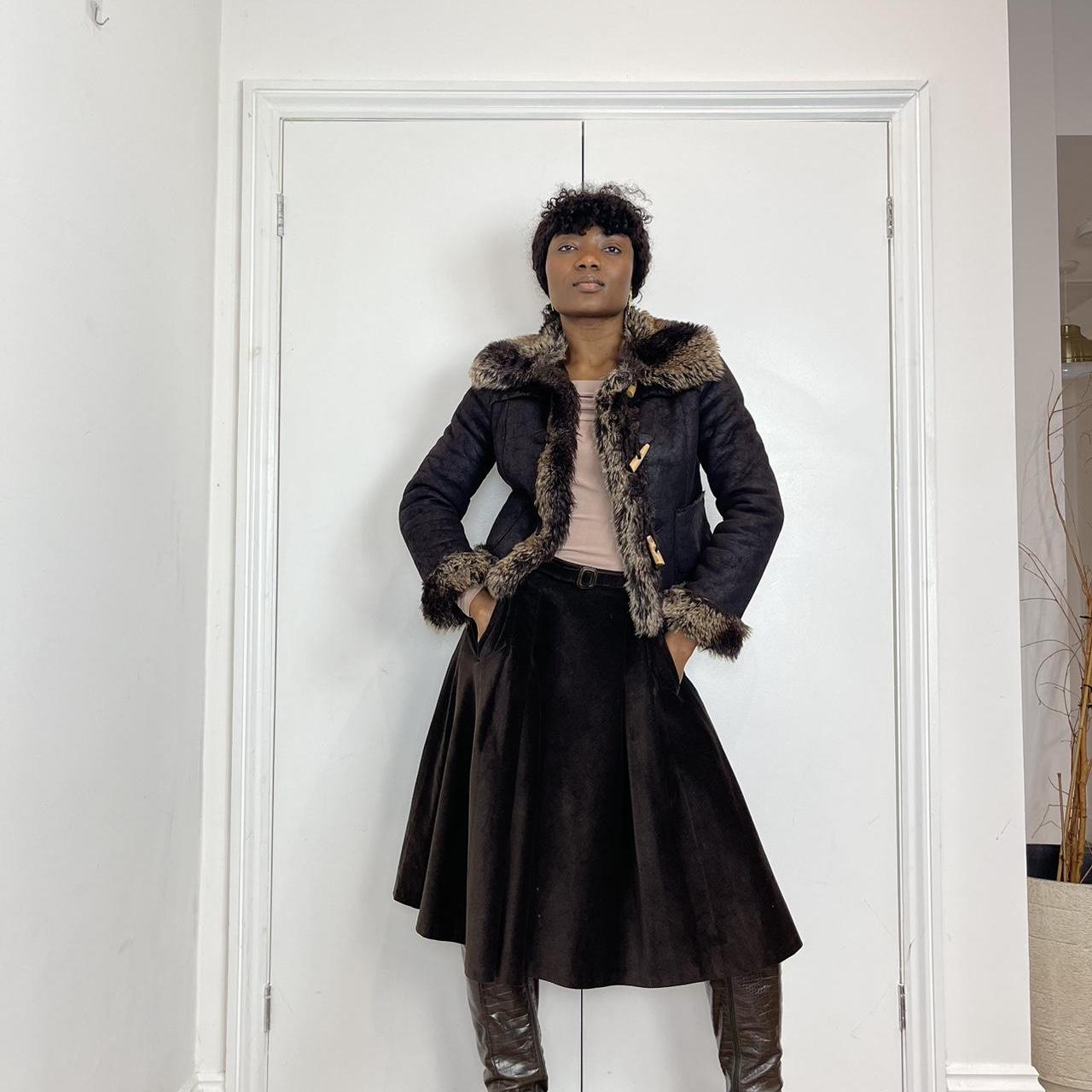 Brown faux fur collar jacket with a touch of y2k flair