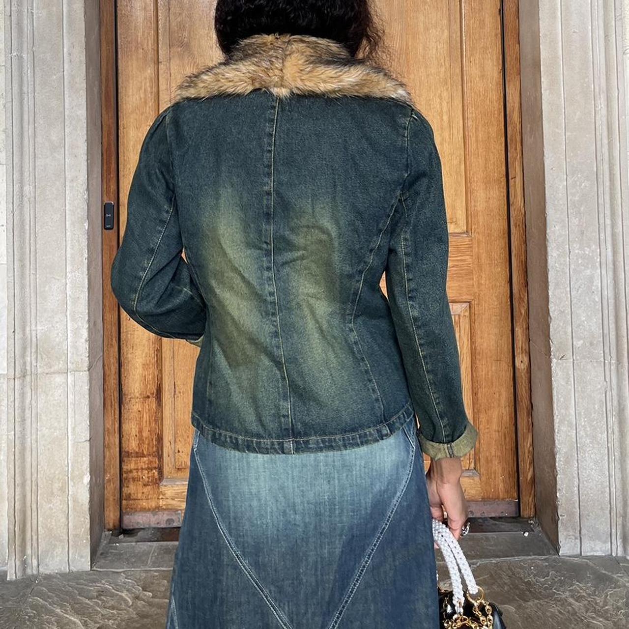 100% vintage cotton denim jacket with faux fur