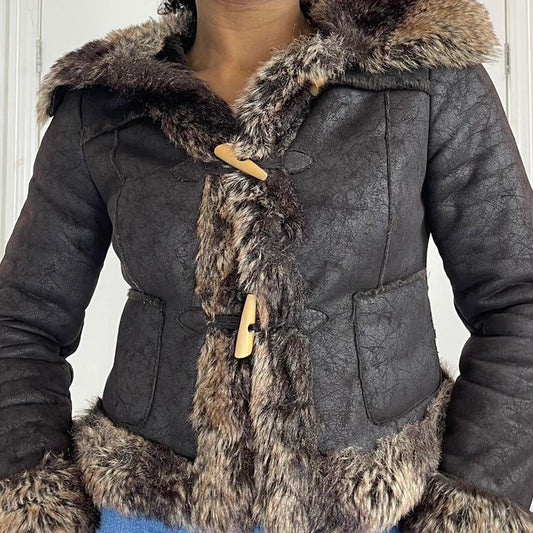 Brown faux fur collar jacket with a touch of y2k flair