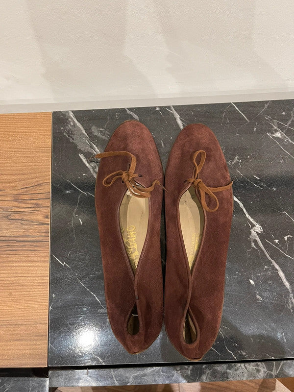 Brown Ferragamo flats