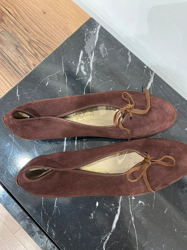 Brown Ferragamo flats